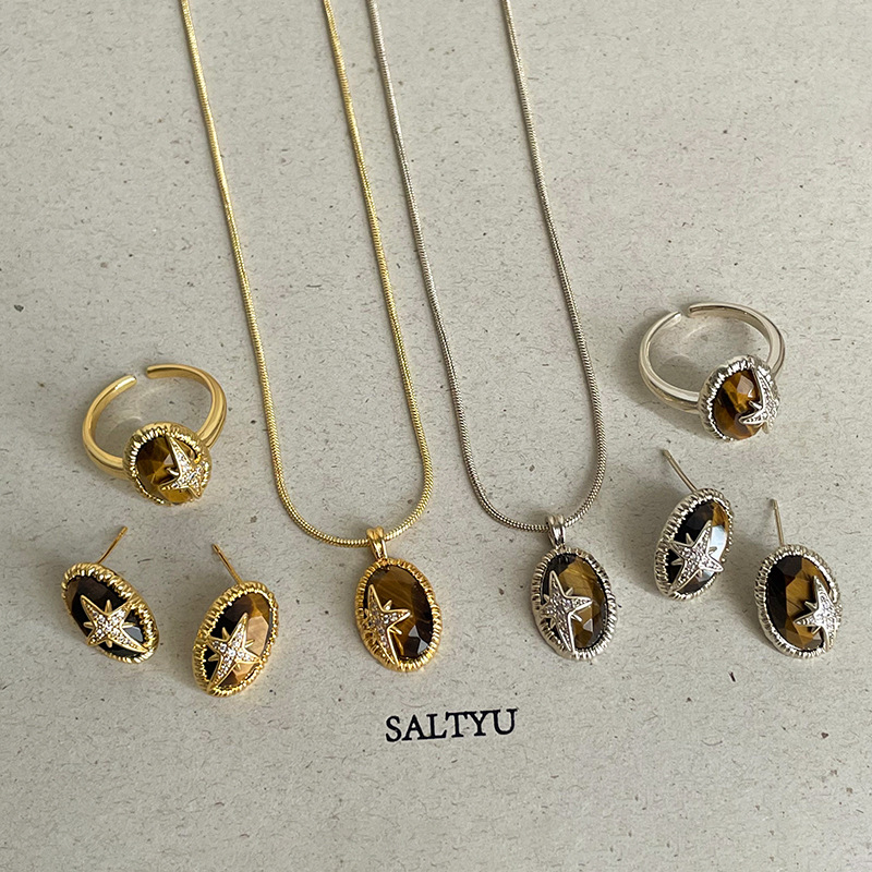 Coin Necklace Delicate - Minar Zarte Halsketten mit Anhänger aus