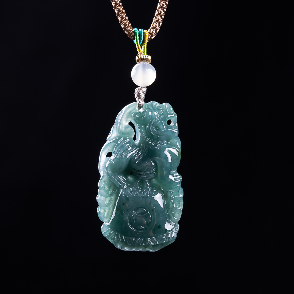 Women'S Accessories Designer - Burmesischer Jadeit Pixiu Anhänger Designer Edelstein