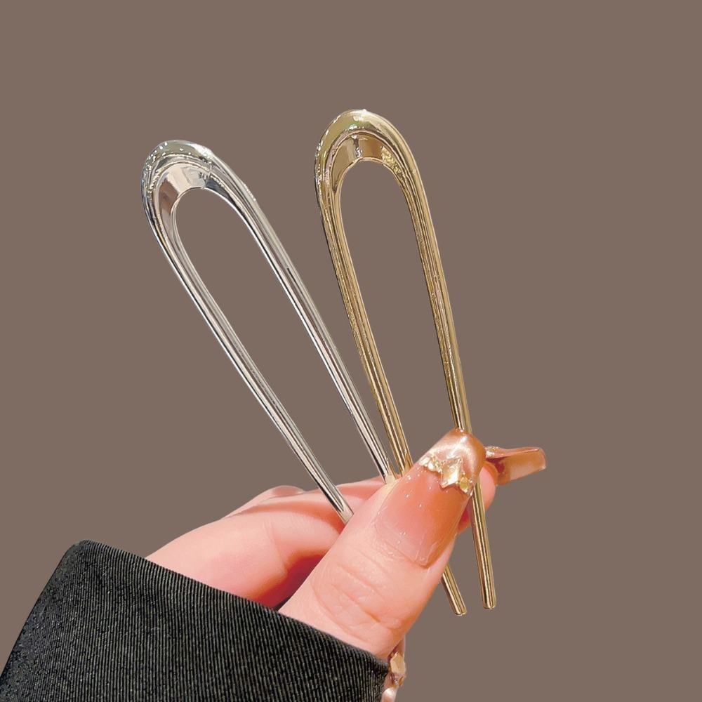 Women'S Accessories Designer - Kleines, minimalistisches Design: Vielseitige Haarspange aus